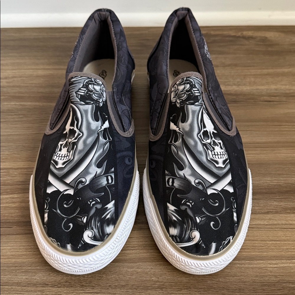 Share Ed Hardy Black White Skull Tattoo Design Men's Slip On Slip On Shoes Sneak